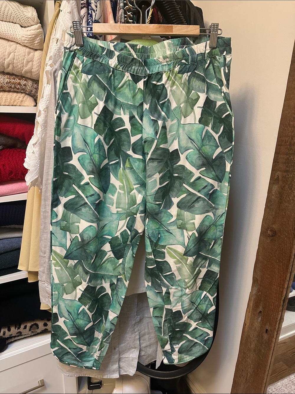 Marine Layer crop pants sz M